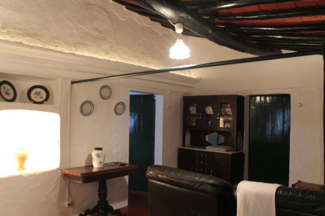 Casa Das Correias エヴォラ・モンテ エクステリア 写真